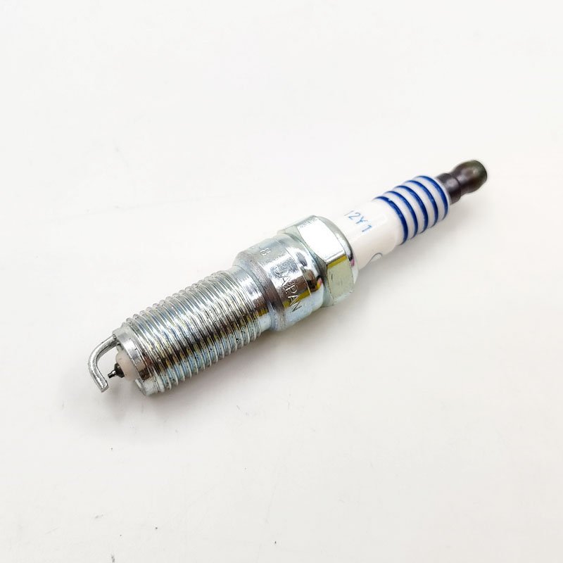 High Quality Iridium Spark Plug OEM SP-535 CYFS-12-Y1 For C-MAX Fusion Lincoln MKZ CYFS12Y1 SP535 Spark Plugs Bujias
