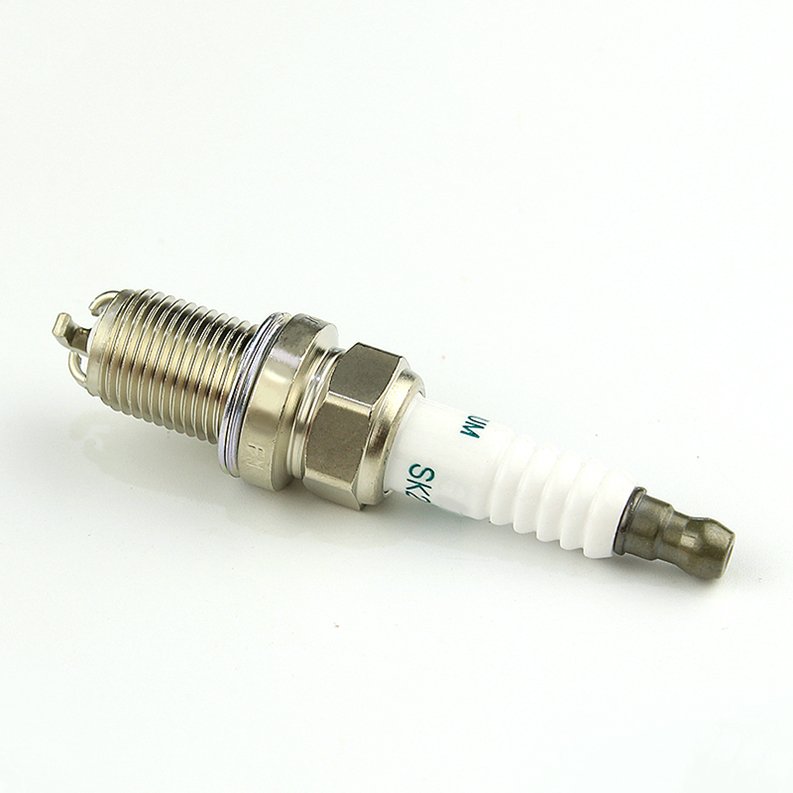 Wholesale Price SK20BR11 Iridium Spark Plug 90919-01230 Car Bujias AVALON Saloon Fits Chevrolet Mazda Car