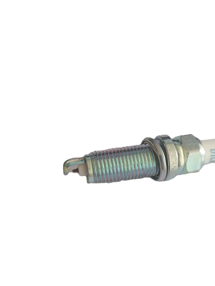 Original spark plug 4pcs 22401-1VA1C iridium spark plugs for Nissan Rogue 2.0L 2017 X-TRAIL