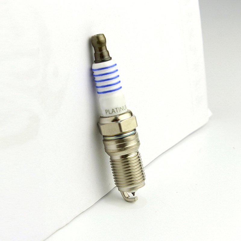 Stock Auto Engine Parts Bujia Spark Plug SP-411 AYFS22FM SP500 SP515 SP520 SP548 LTP6BP-13 LTR6DP13 For Cars