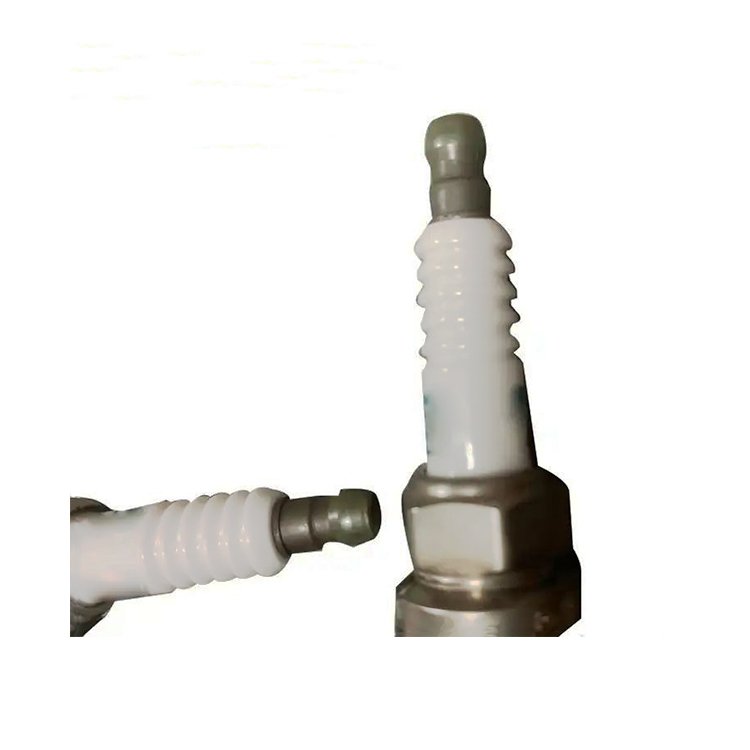 High Quality Spark Plug For Toyota Prius Corolla Matrix Iridium 90919-01247
