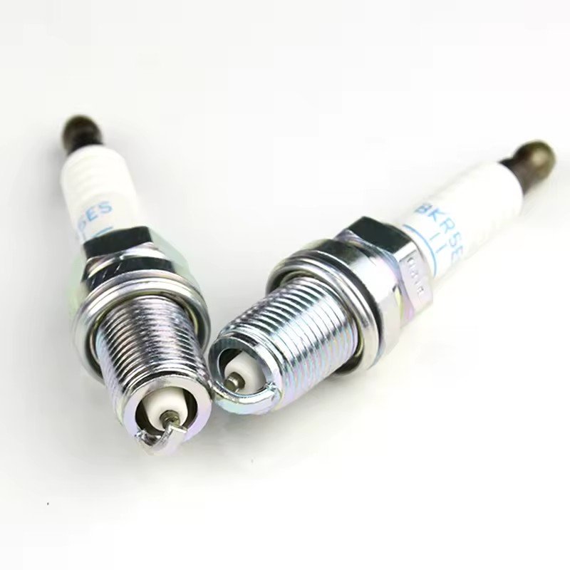 High Quality 18814-11051 BKR5ES-11 Spark Plug 1881411051