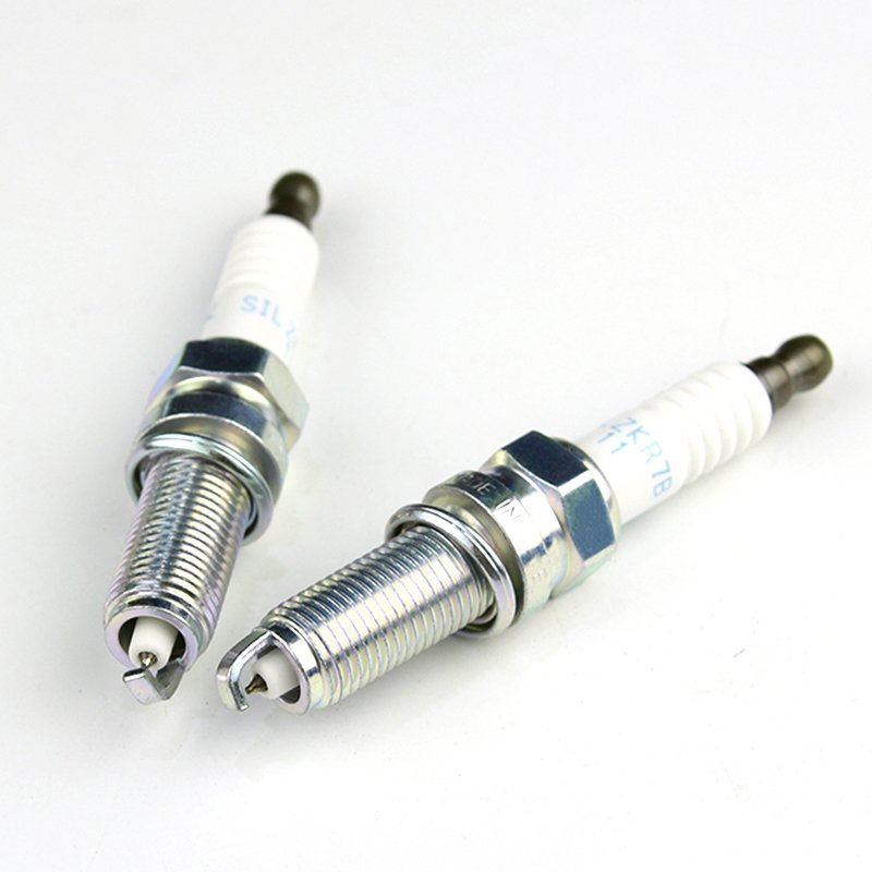 Auto spark plug 9723 SILZKR7B11 18846-11070 Iridium Spark Plug for Hyundai Santa Dodge Challenger Chrysler