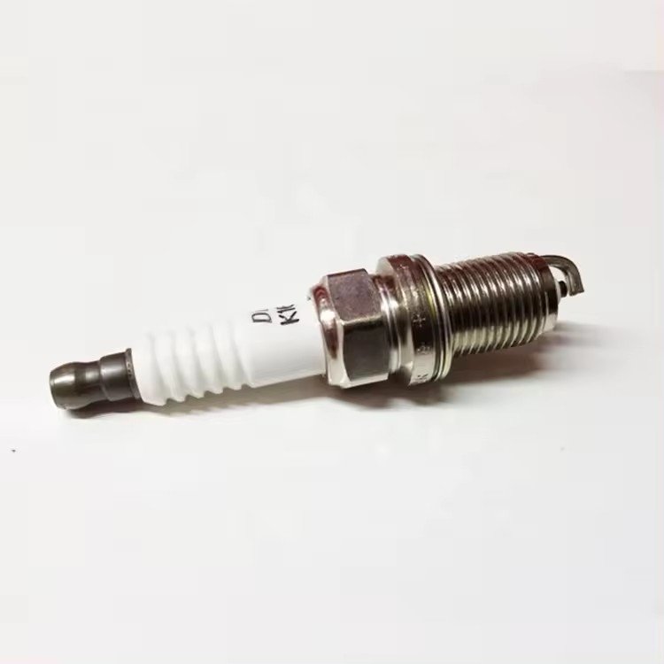 Spark Plug / Original High-Quality Automotive Parts Spark / 3122 K16r-U11