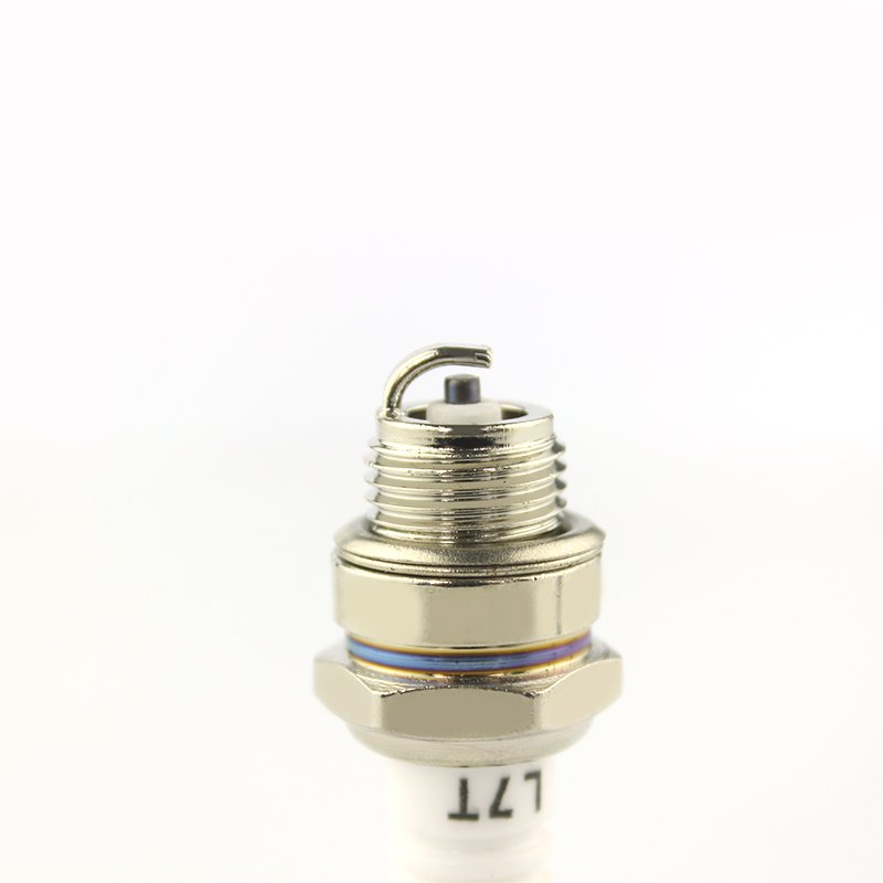 Auto lawn mower L7T Spark Plug BM6A L7T for garden small Chainsaw Mower strimmer Brush Hedge Cutter