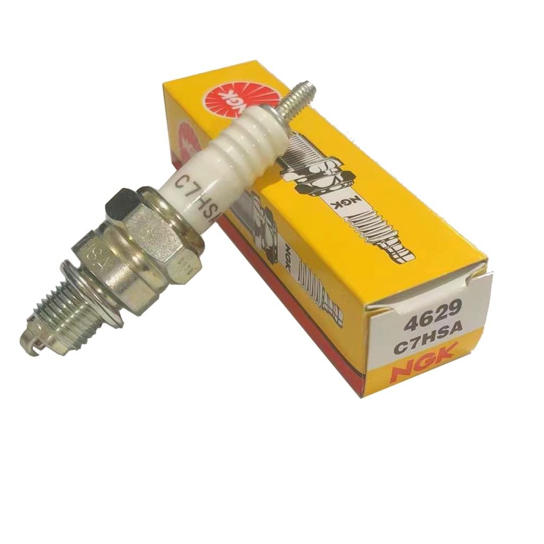 NGK Motorcycle Spark plug CR8E C7HSA D8EA Bkr6e-11 Spark plug DENSO High Quality Car Spark plug