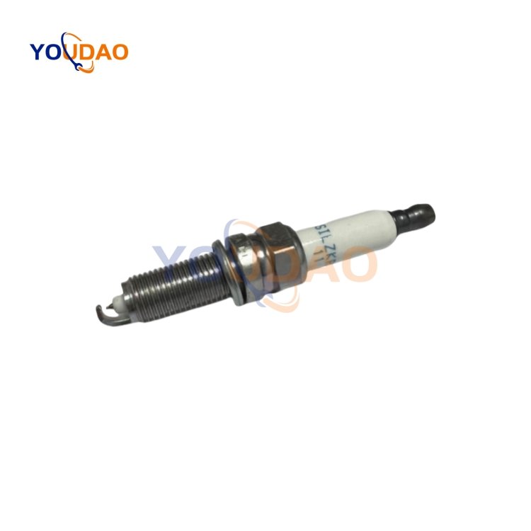 1884911070 SILZKR7E11 High Quality Hot Sale Auto Spare Accessories Parts Car Spark Plug 18849-11070