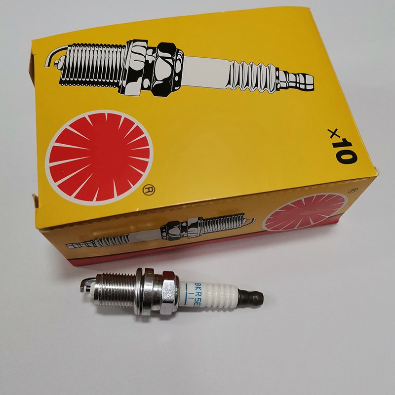 18814-11051 Bkr5Es-11 High Performance Auto Ignition System Spark Plug Bkr5Es-11 For Car