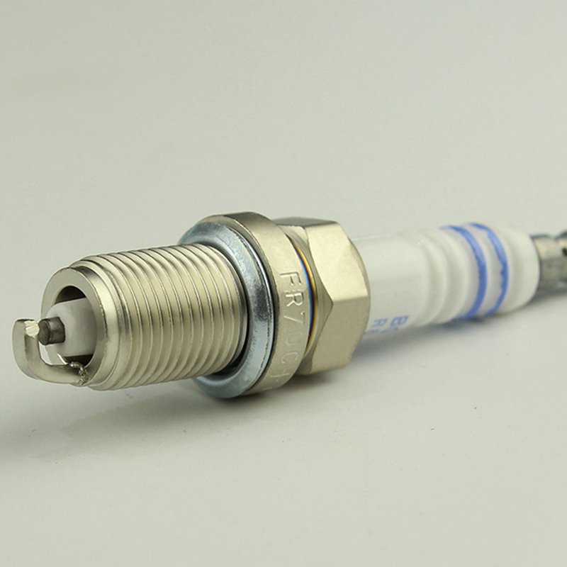Vehicle Spare Parts Tool Engines FR7DC+8 0242235666 Bike Spark Plug