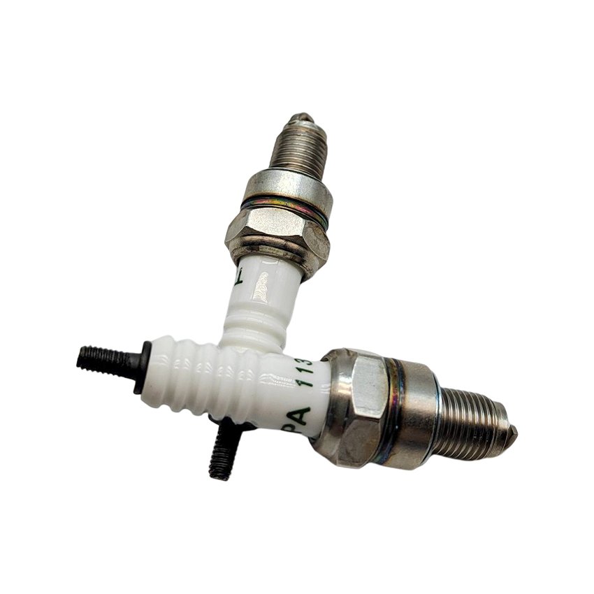 Engine 70cc 100cc 110cc 140cc Motorcycle 10cm Spark Plug For Yamaha Kawasaki Suzuki NGK Honda Dirt Bike Ignition System Factory