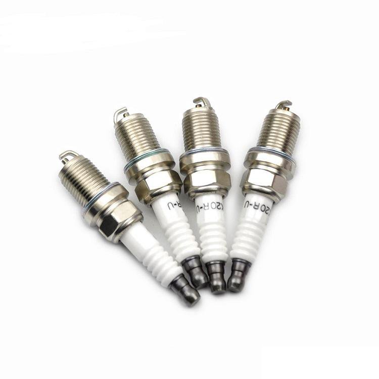 High quality auto parts engine spark plug for To-yo-ta CAIMRY Station Wagon MR 2 I OEM 90919-YZZAC Q20-U11 90098-70040