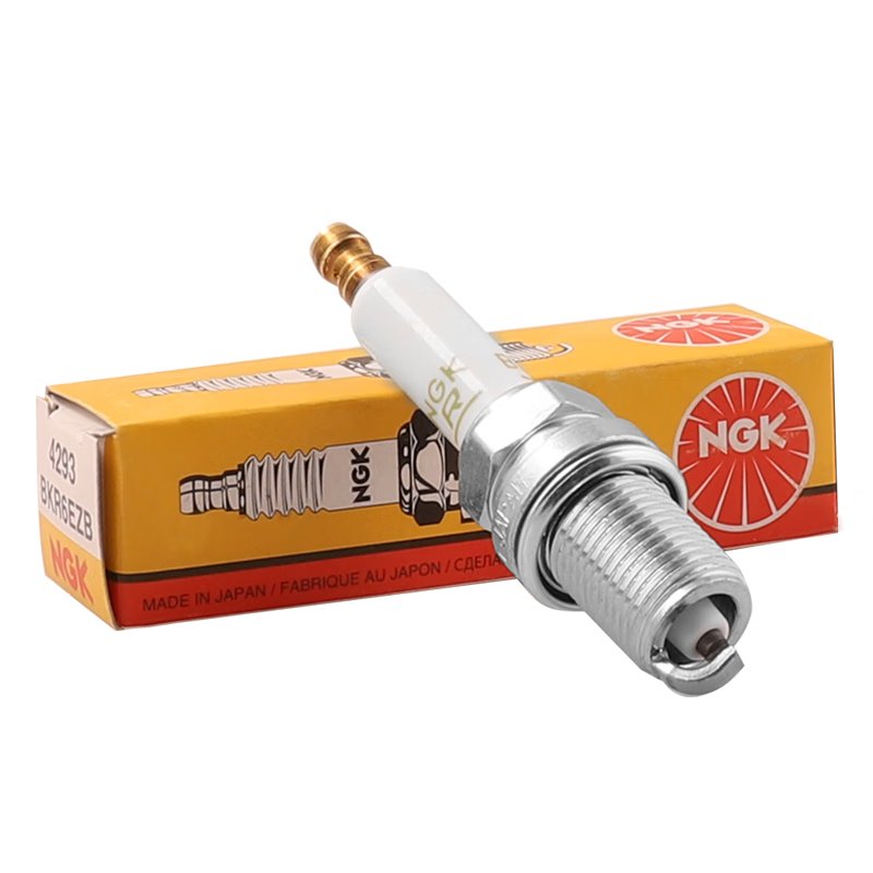 Wholesale Original Genuine NGK Spark Plug Nickel alloy BKR6EZB 4293 Car Engine Spark Plug for Nissan VOLVO
