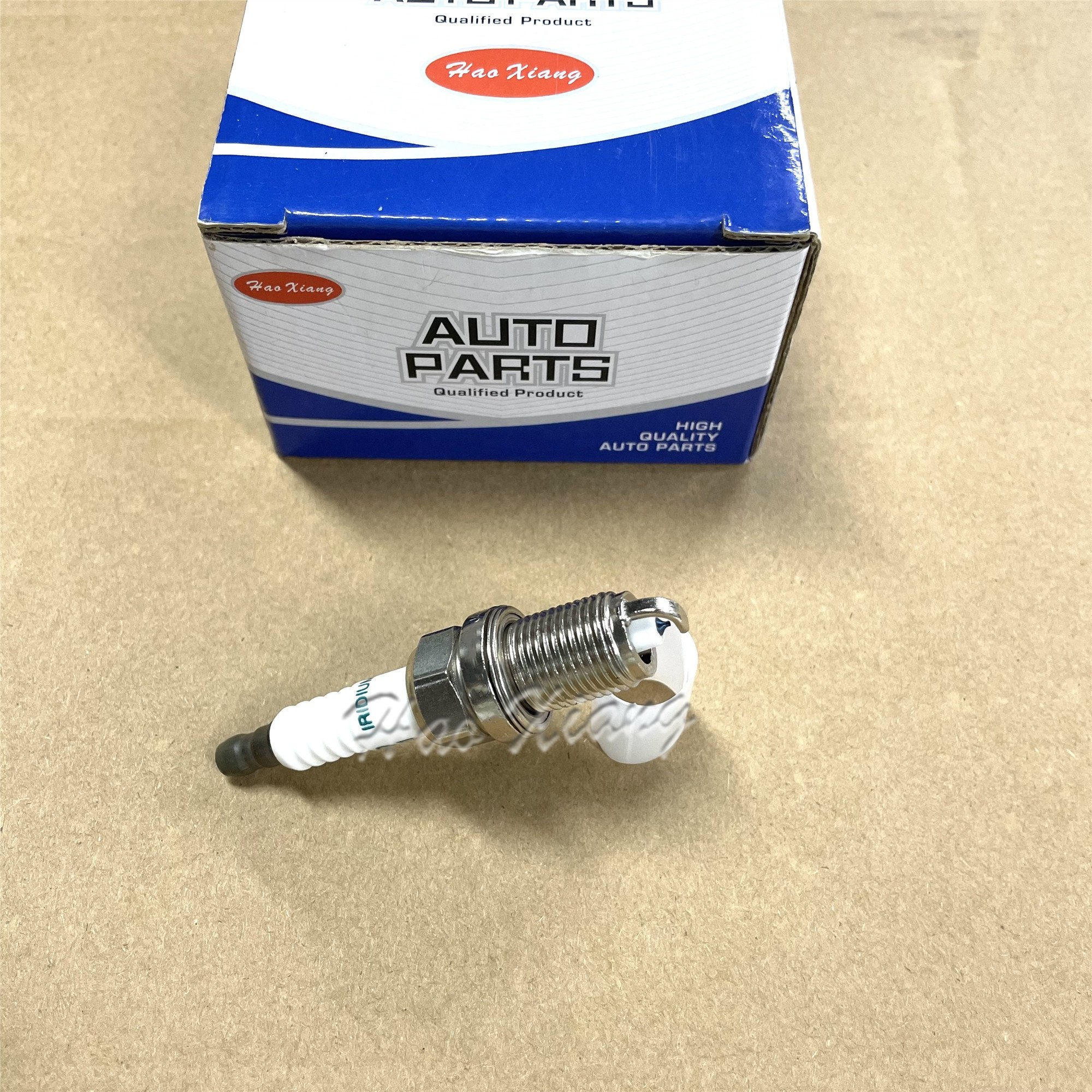 Haoxiang Auto Engine Parts Candles Bujias Bougies Spark Plug SK20R11 90919-01210 For LEXUS(EU) IS250C Toyota CAMRY Saloon