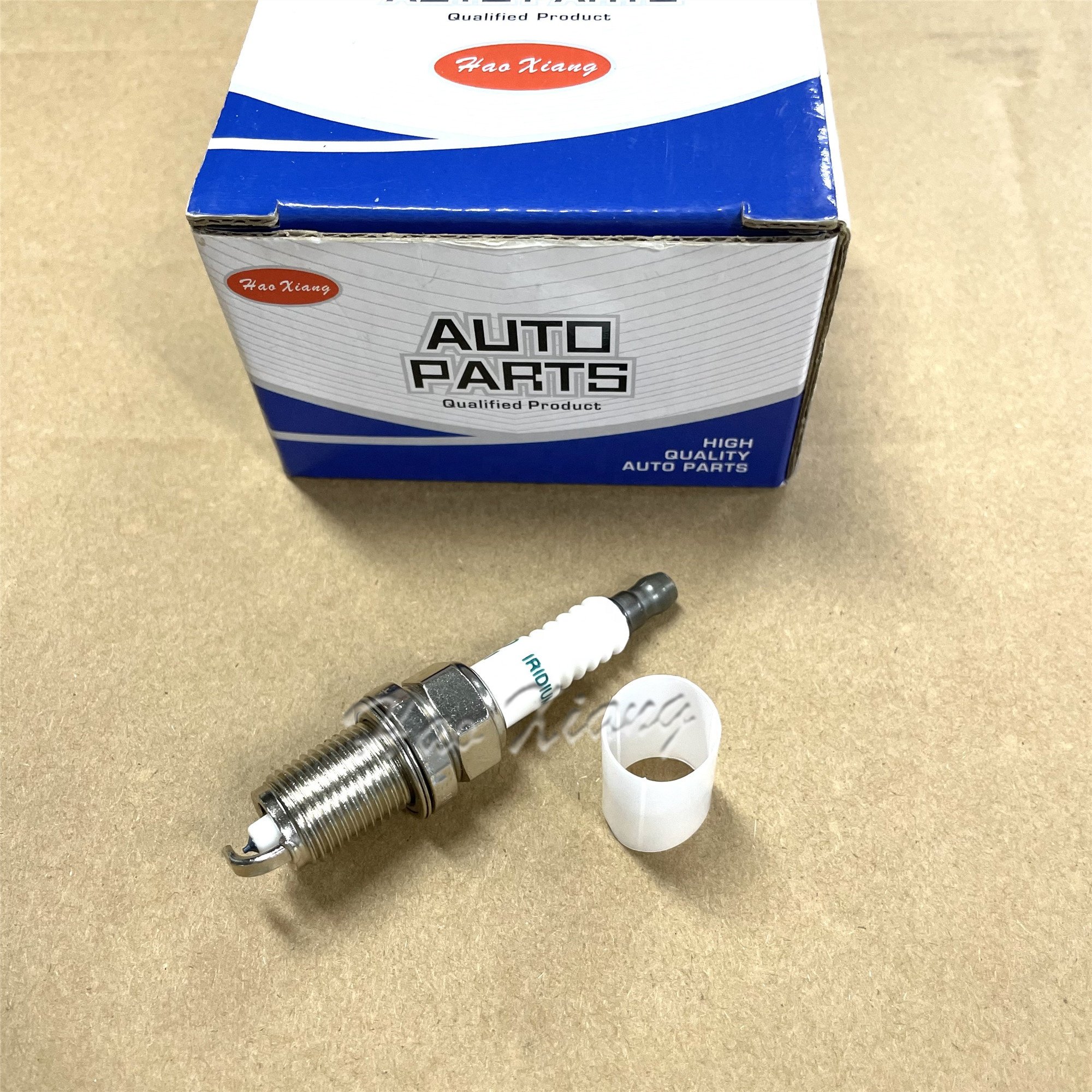 Haoxiang Auto Engine Parts Candles Bujias Bougies Spark Plug SK20R11 90919-01210 For LEXUS(EU) IS250C Toyota CAMRY Saloon