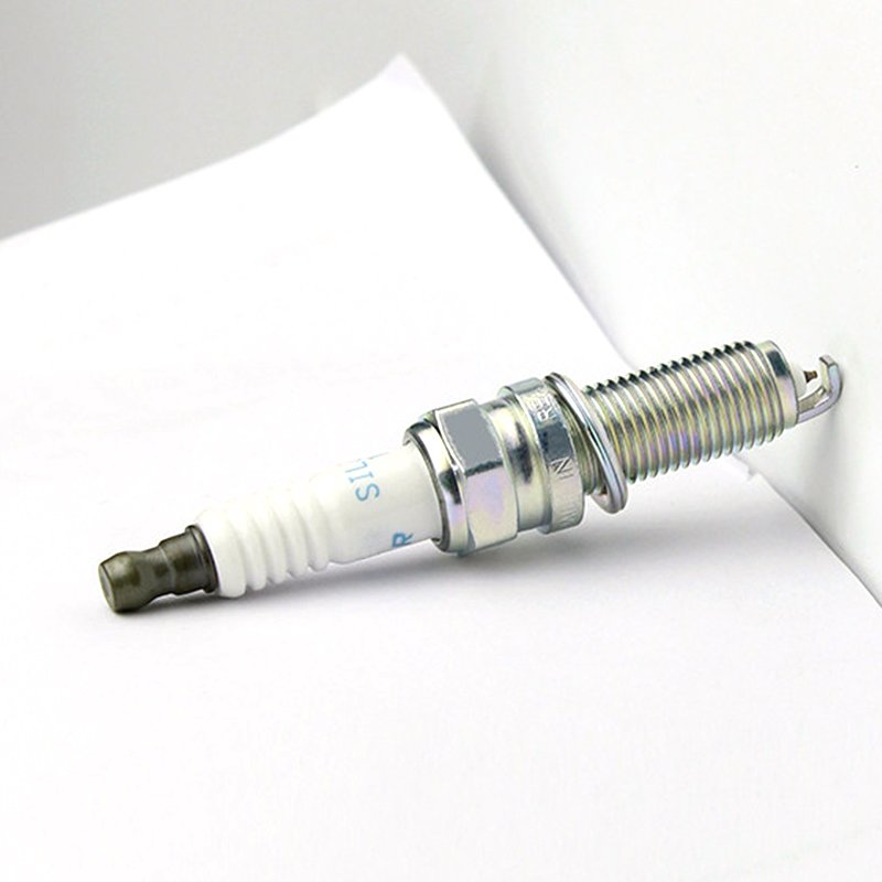 SILZKR6B-10E iridum spark plug manufacture18846-10060 SILZKR6B 10E 1884610060 engine spark plug for Korean Elantra CARS