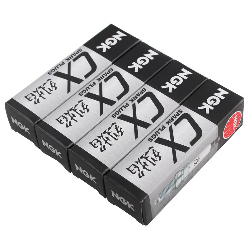 Wholesale Original Genuine NGK Spark Plug Nickel alloy 826CX Car Engine Spark Plug for Ford