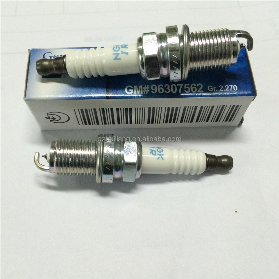Auto Iridium Spark Plugs 96307562 IFR6E11 for Chevrolet Epica 2006 - 2016 for Opel