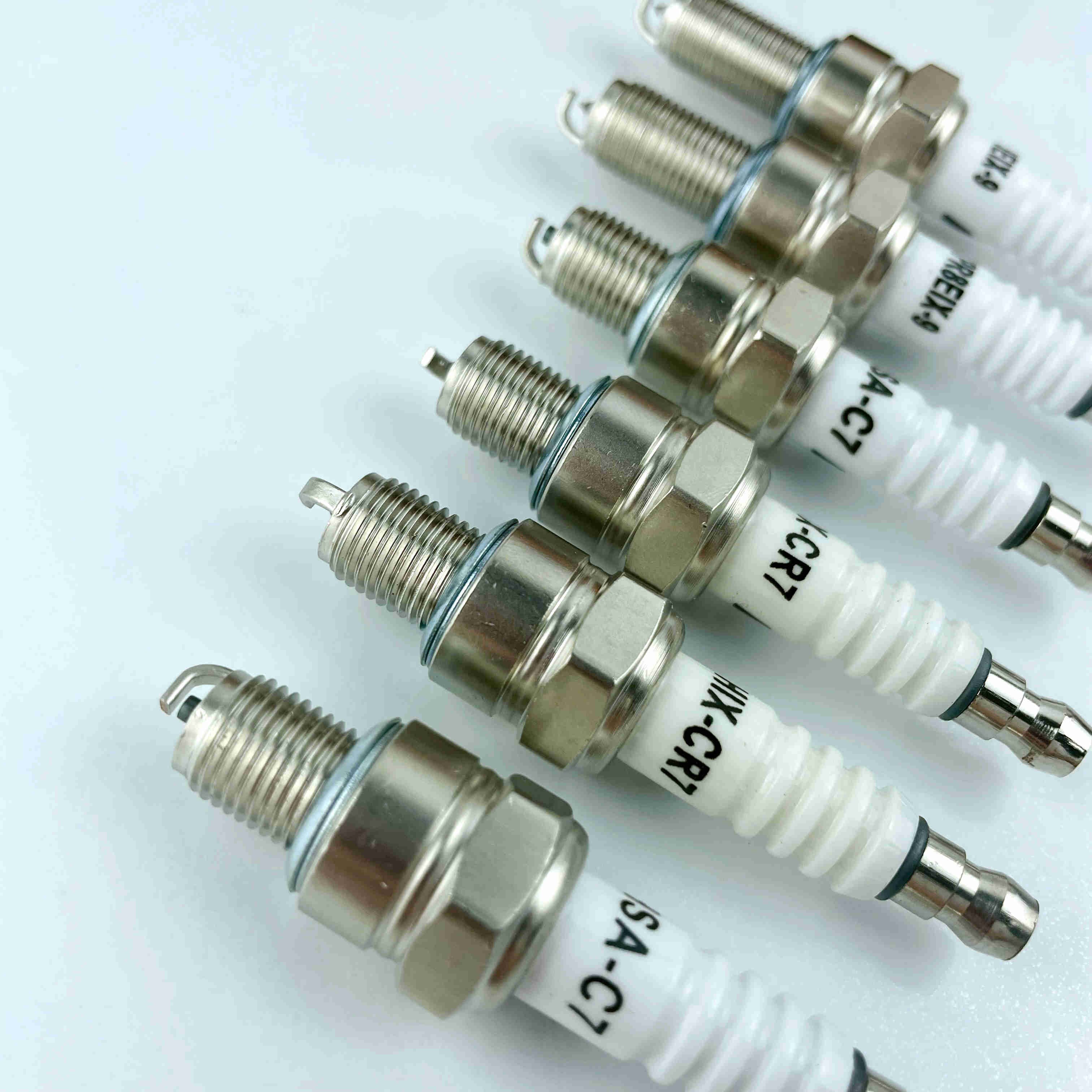 Quality motorcycle motor spark plug CPR8EIE-9 HSA-C7 HIX-CR7