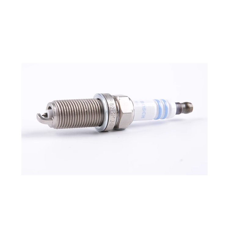 9678519880 5960F3 596057 spark plug For Peugeot 206 207 307 308 408 Citroen C3 C4 (brand BOSCH)
