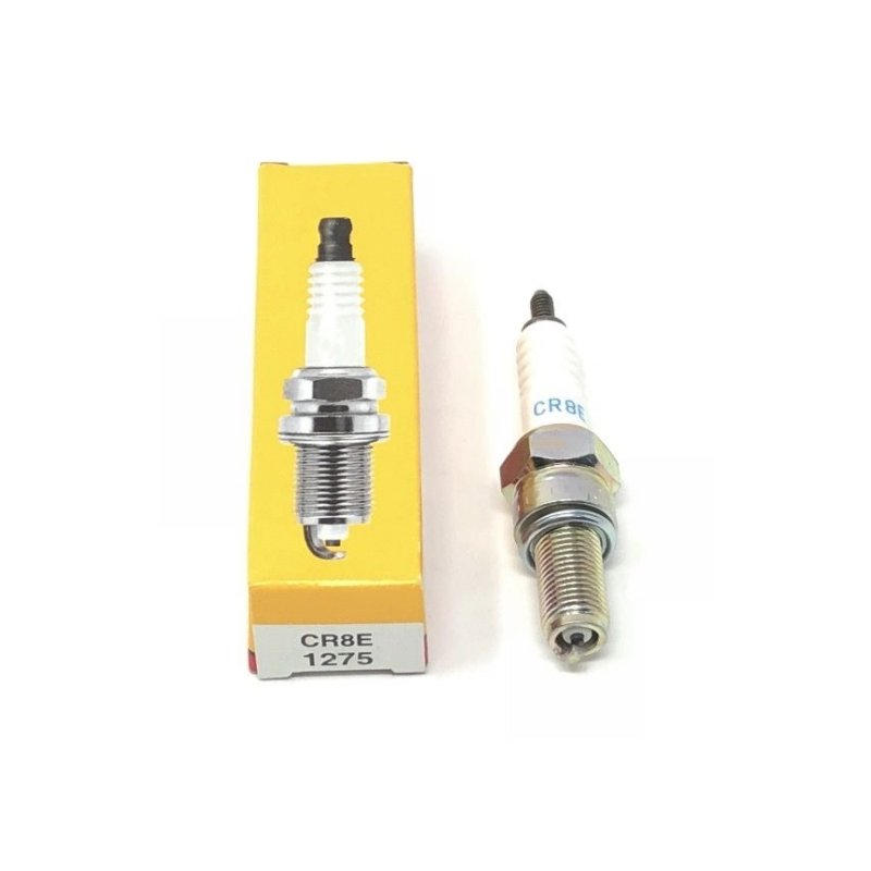 Wholesale Motorcycle Parts Platinum Iridium Spark Plugs B8C OEM Spark D8TC D8EA CR8E B8TC B7TC Bujias For Honda Yamaha Scooters