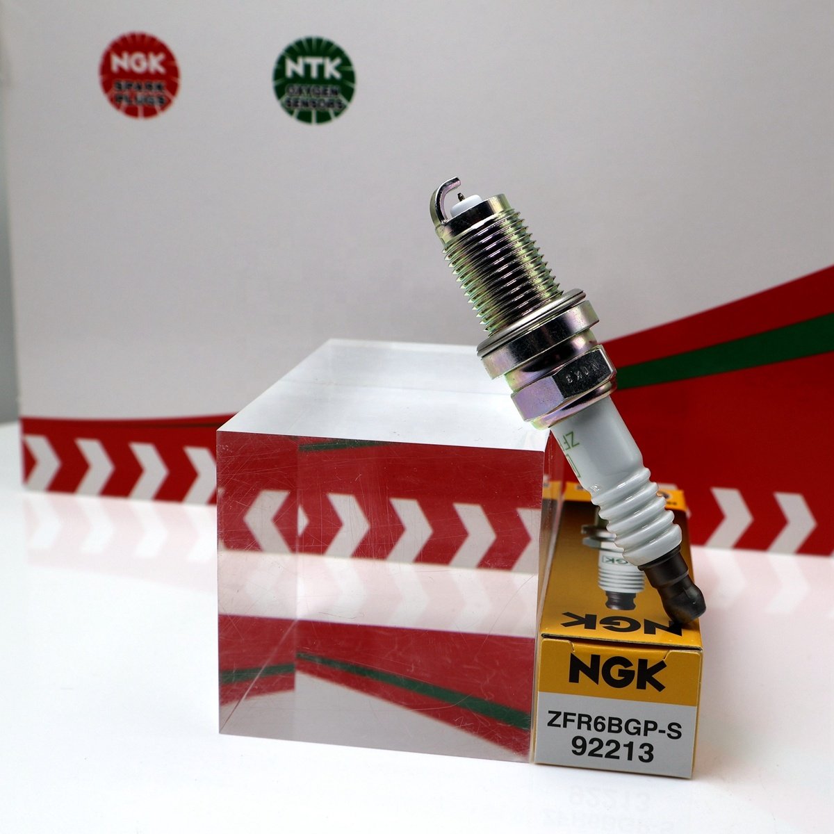 ZFR6BGP-S 92213 Original NGK single platinum spark plug