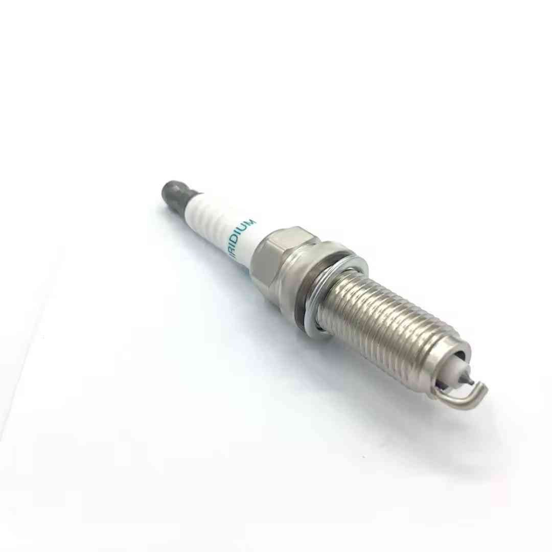 90919-01178 PK20R11 Spark Plug use on TOYO RUSA 1.3 1.6 Feroza Galant V6