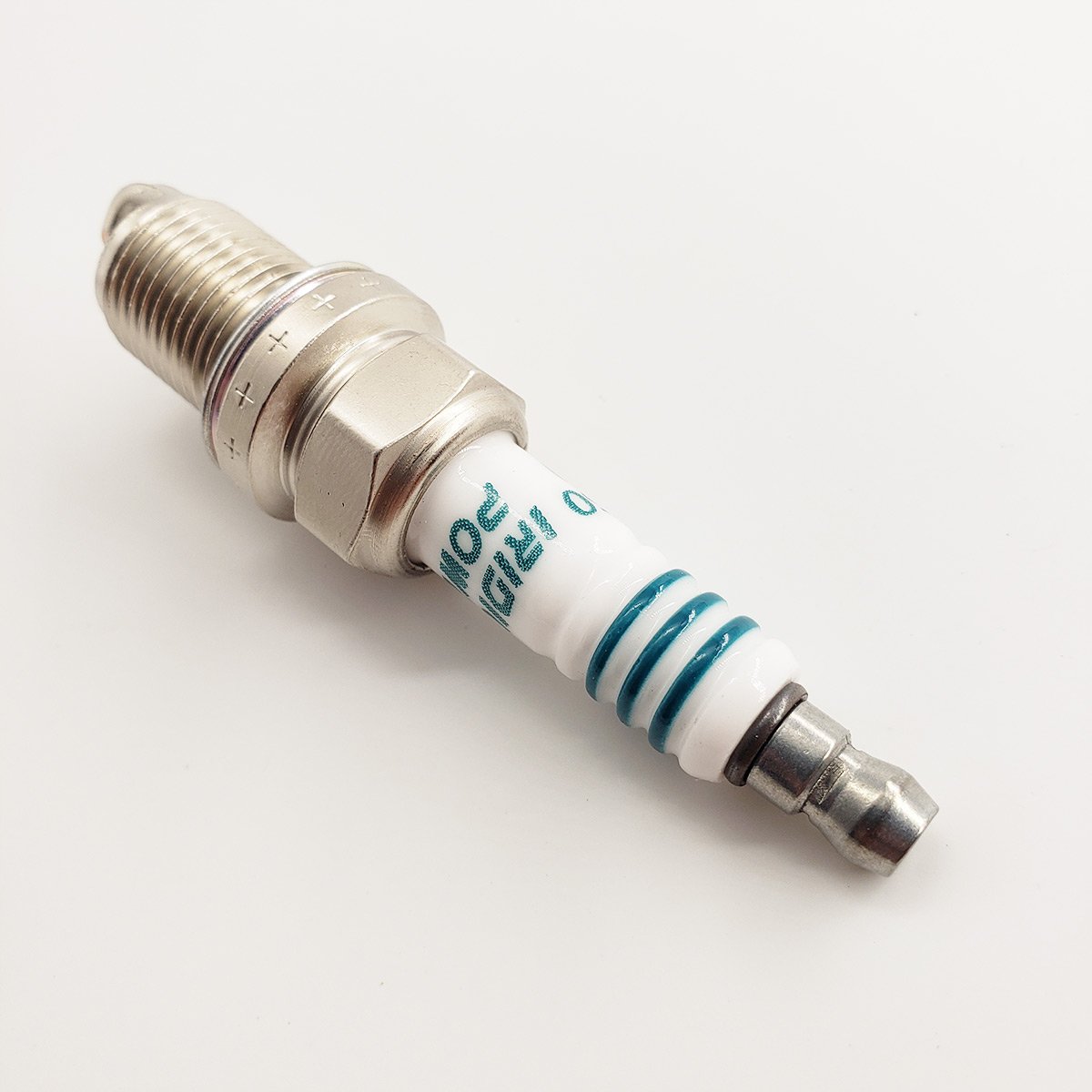 Wholesale Japan auto parts ignition system iridium spark plugs IK16 5303 IK20 5304 For NIssan Honda Hyundai