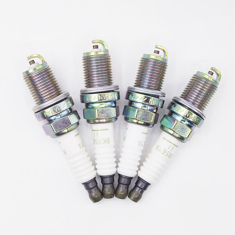 Spare Parts Spark Plugs 4194 BKR5EYA-11 4195 BKR6EYA-11 4198 BKR6EKB-11 Auto Spark Plug Bujia Candles