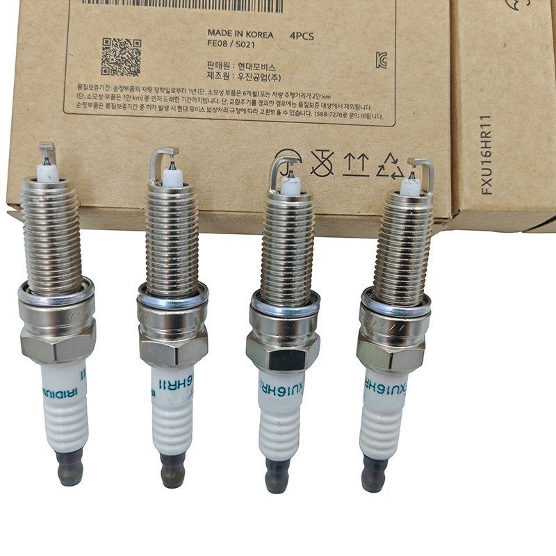 Factory Direct Supply Original Brand New sparking plug 18847-11160 1884711160 18845-11160 1884511160 for Hyundai Kia