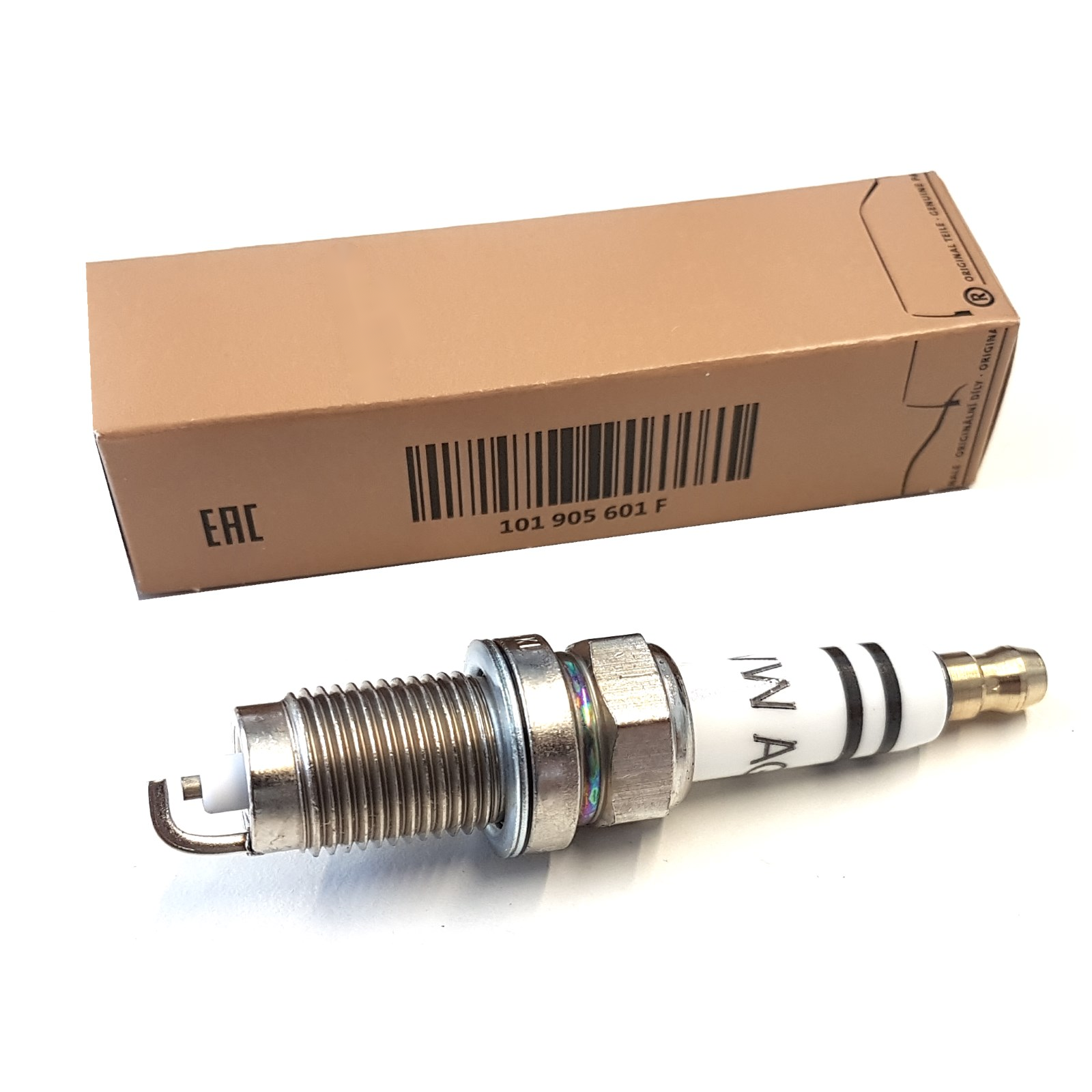 YPC09 Wholesale price Good Quality For Volkswagen Audi spark plug 101905601F 241235769