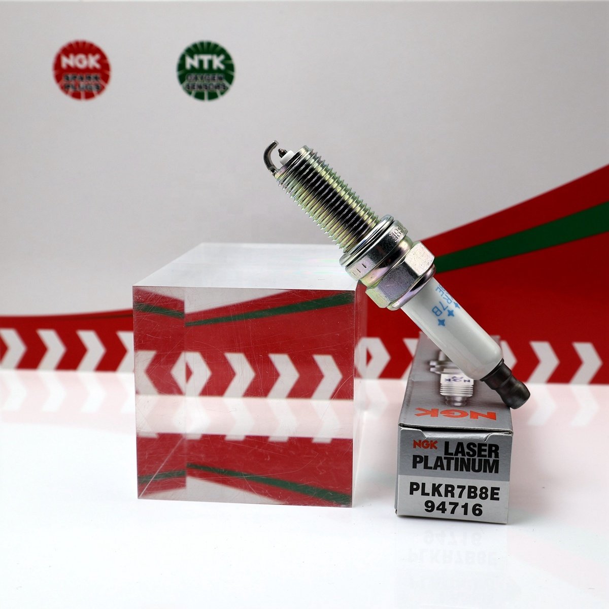Genuine NGK 94716 PLKR7B8E Original NGK Iridium Platinum spark plug A0041595803