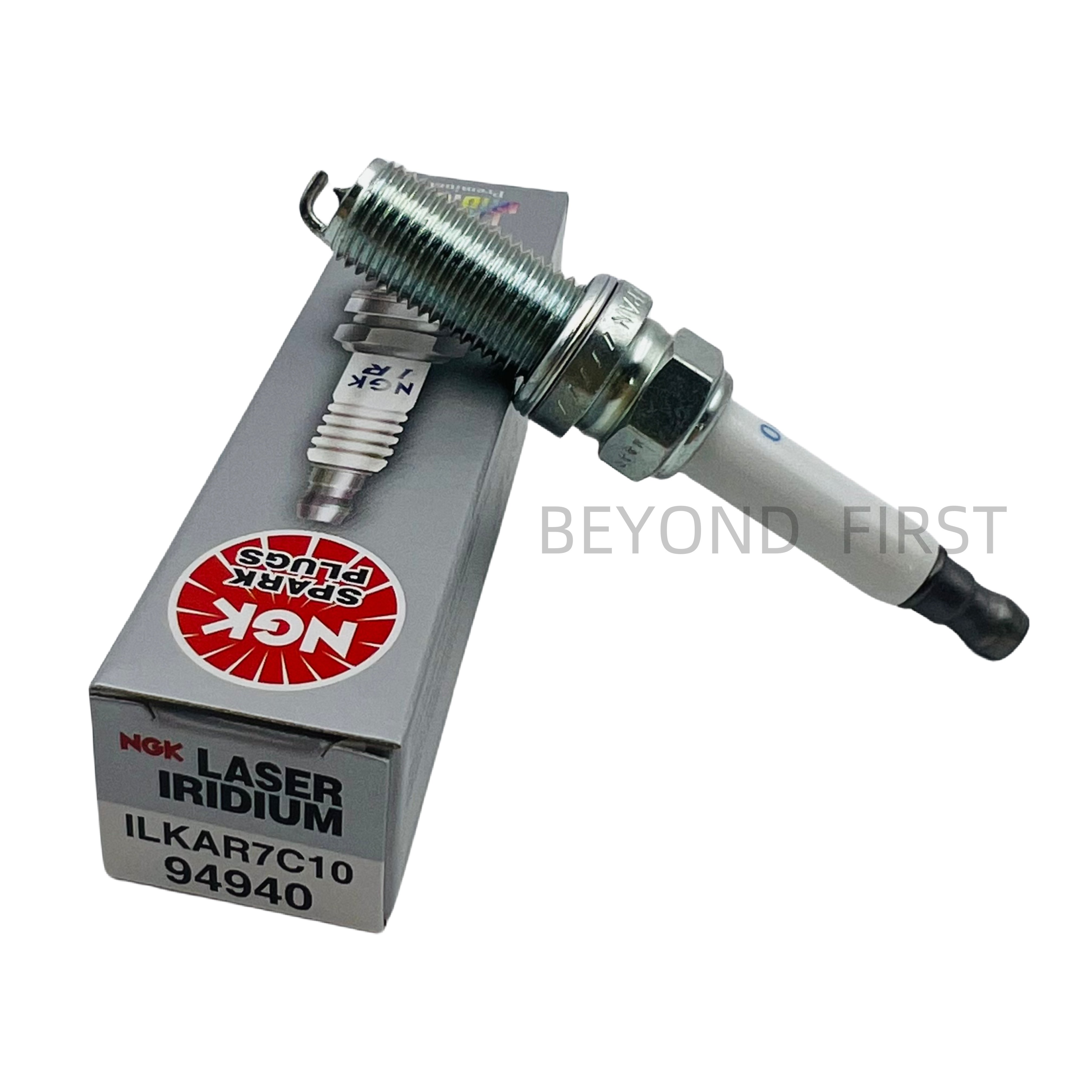 Orginal NGK Spark Plug High Quality Iridium Platinum 94940 ILKAR7C10 A OEM 22401-ED51C V46 for Hyundai/JEEP