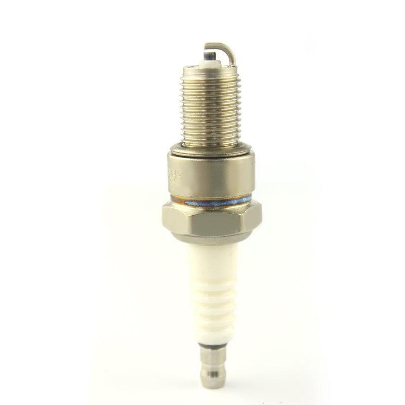 high quality motorcycle spark plug A7TC B8TC D8TC