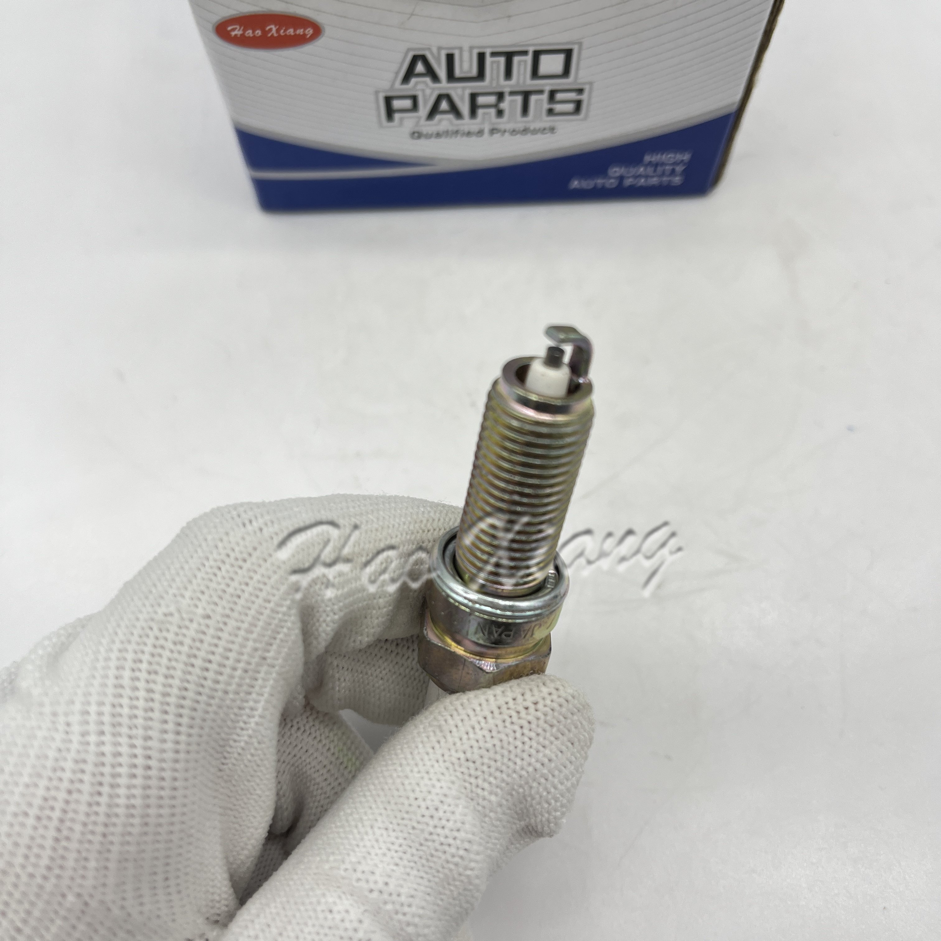 Haoxiang 96569 LKR6D-10E 18843-10062 Auto Spark plug For Hyundai Kia