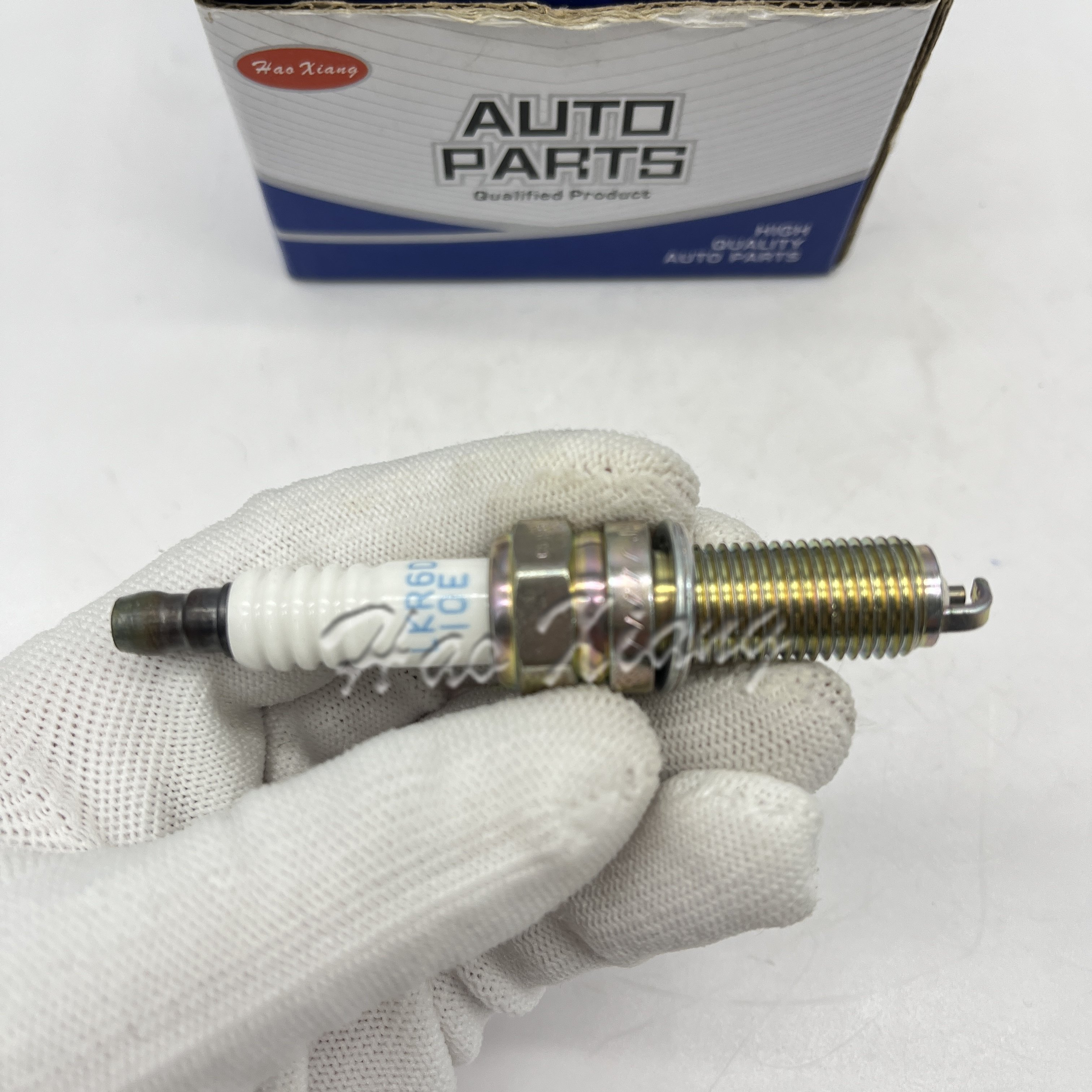 Haoxiang 96569 LKR6D-10E 18843-10062 Auto Spark plug For Hyundai Kia