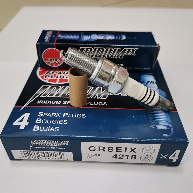 Wholesale Price Car Accessories Engine Ignition Part Iridium 4218 Cr8Eix Spark Plug For Car