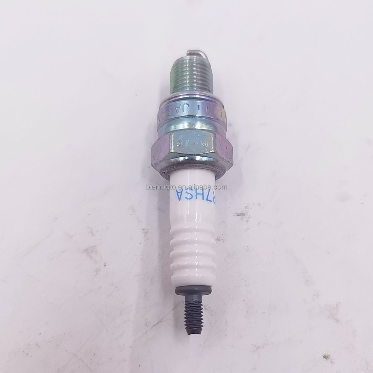 #4549 CR7HSA d8ea cr9e bujia para moto motorcycle parts ignition system accessory motorcycle spark plug for CBT125 Haomai GY6