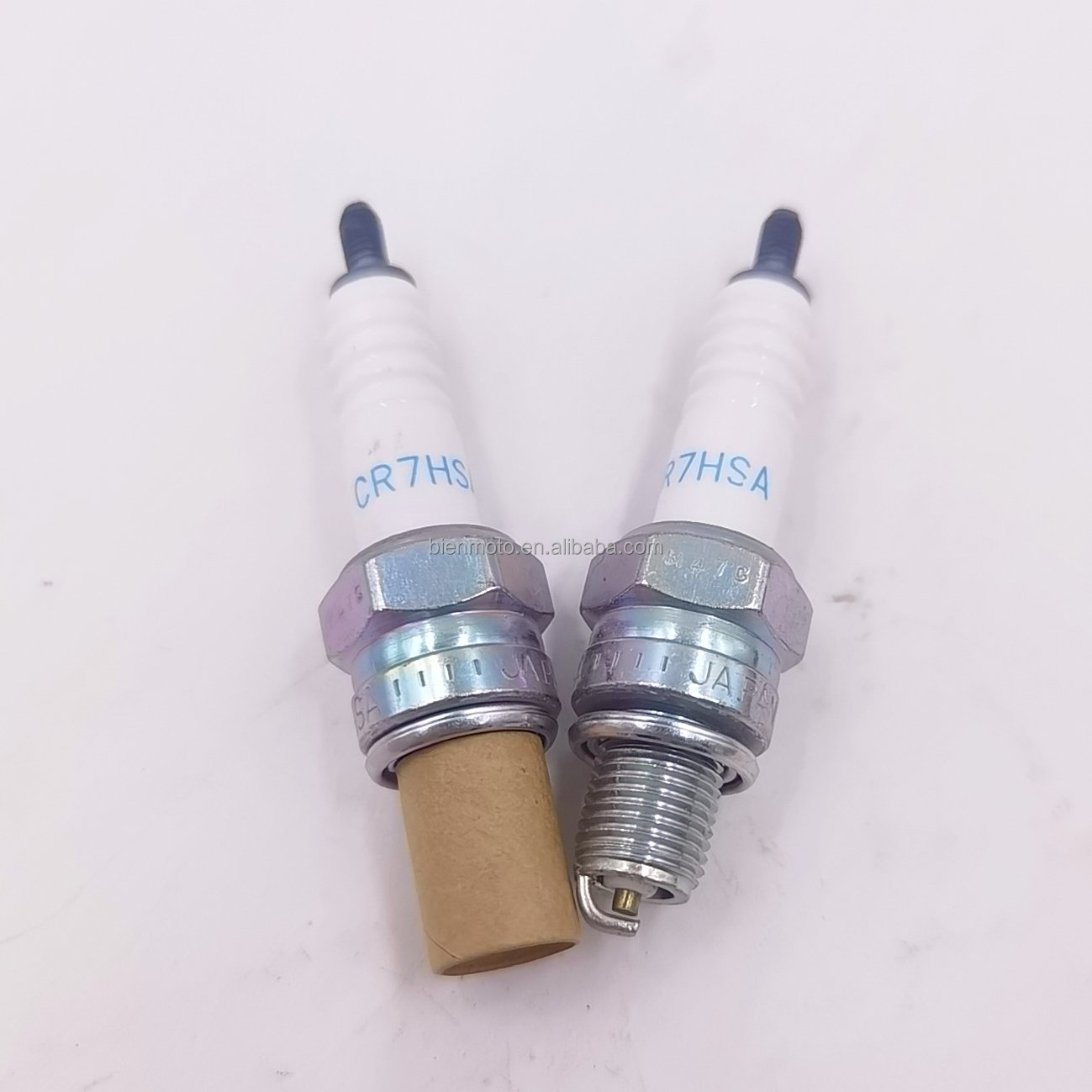 #4549 CR7HSA d8ea cr9e bujia para moto motorcycle parts ignition system accessory motorcycle spark plug for CBT125 Haomai GY6