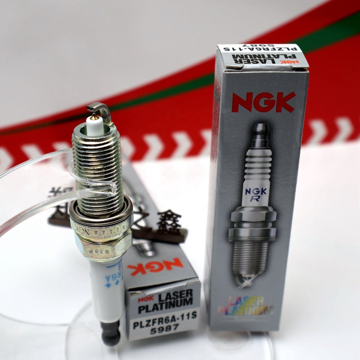 Genuine PLZFR6A-11S 5987 Original NGK double platinum spark plug OE 12120035915 12122158253