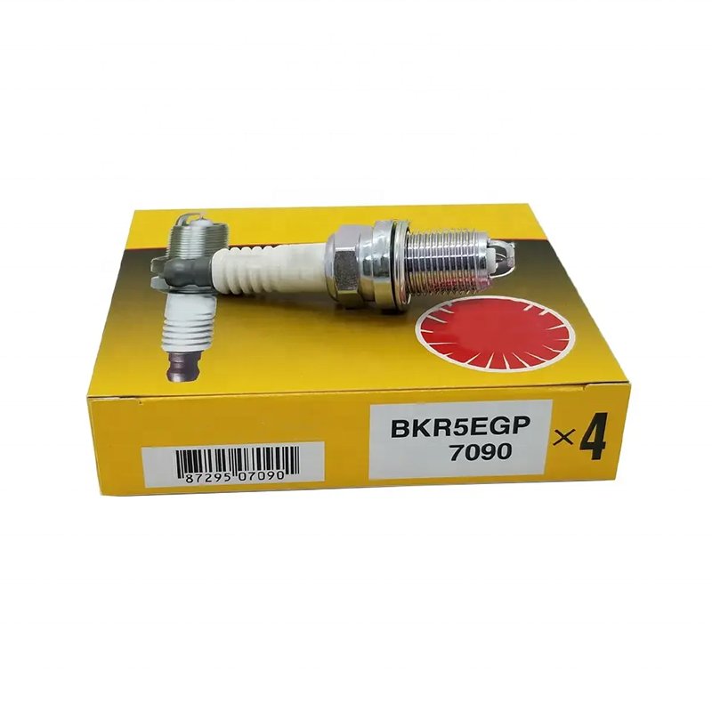 Factory Direct Sale Auto Bujias Spark Plug BKR5EGP 7090 BKR6E-11 2756 BKR5E-11 6953 BKR6EGP 7092 For Toyota Nissan Honda Hyundai