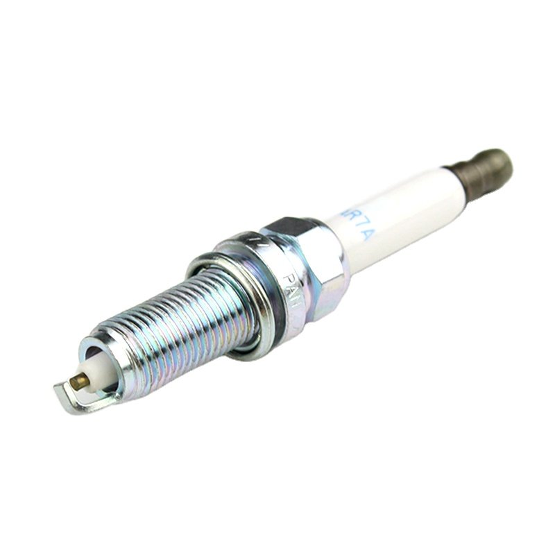 Professional Auto Factory Iridium Spark Plug LZKAR7A 6799 for Engine Use in Cars