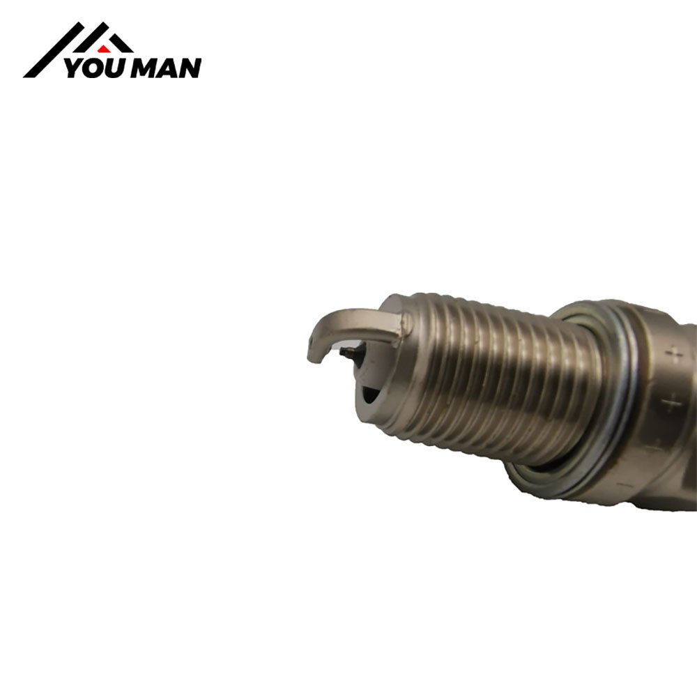 Spark Plug OE IK16TT Spark Plug For COROLLA ACCORD ODERSEY SUNNY SUBARU FORD Spark Plug