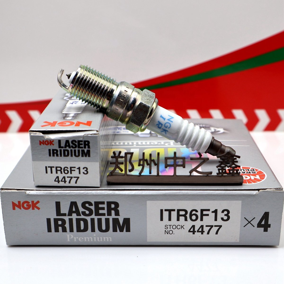Genuine ITR6F13 4477 Original NGK Iridium Platinum spark plug For VOLVO /S40 II (MS) /2004-2012 /2