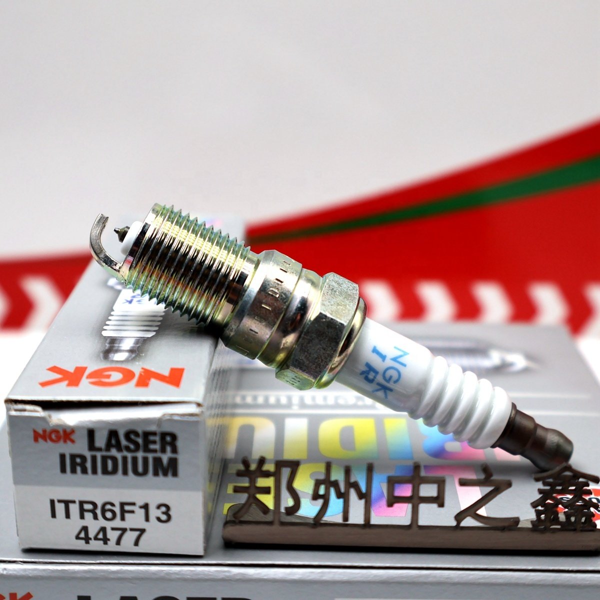 Genuine ITR6F13 4477 Original NGK Iridium Platinum spark plug For VOLVO /S40 II (MS) /2004-2012 /2