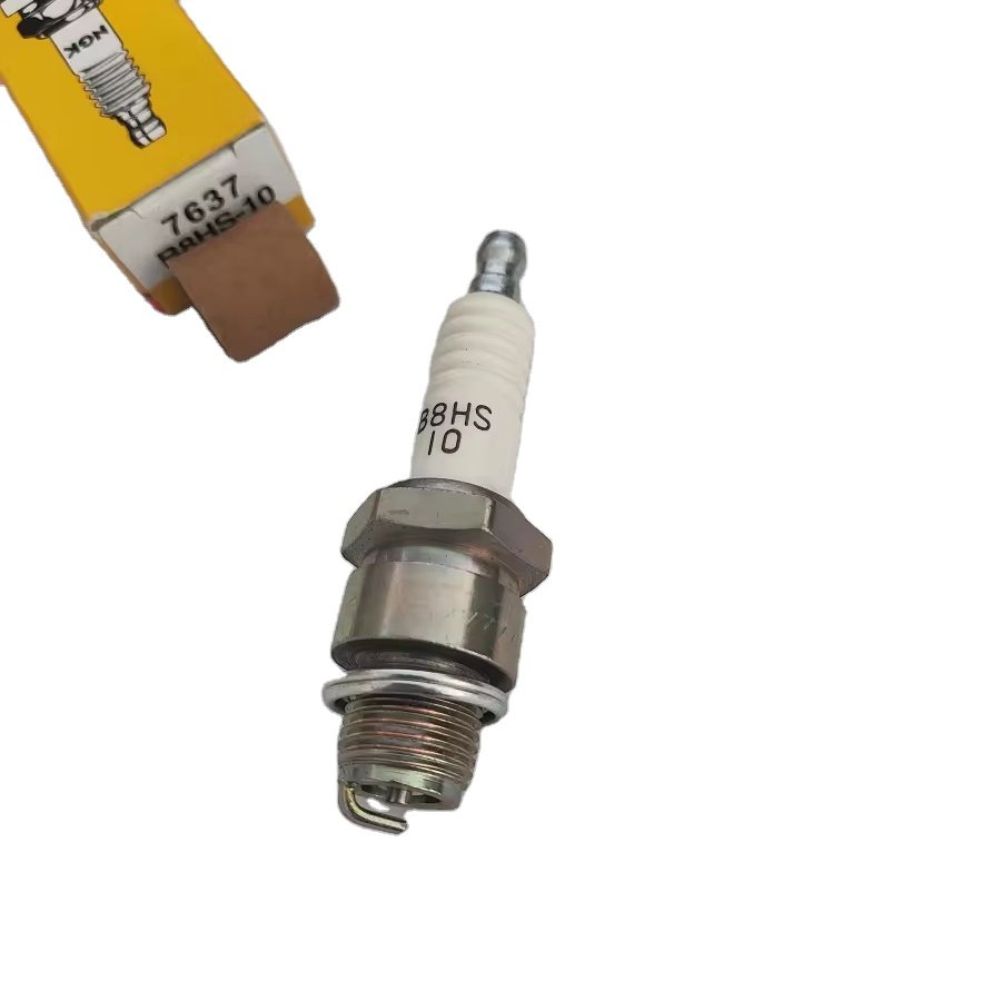 Motorboat Engine System Nickel alloy Spark Plug 7637 B8HS-10 For NGK
