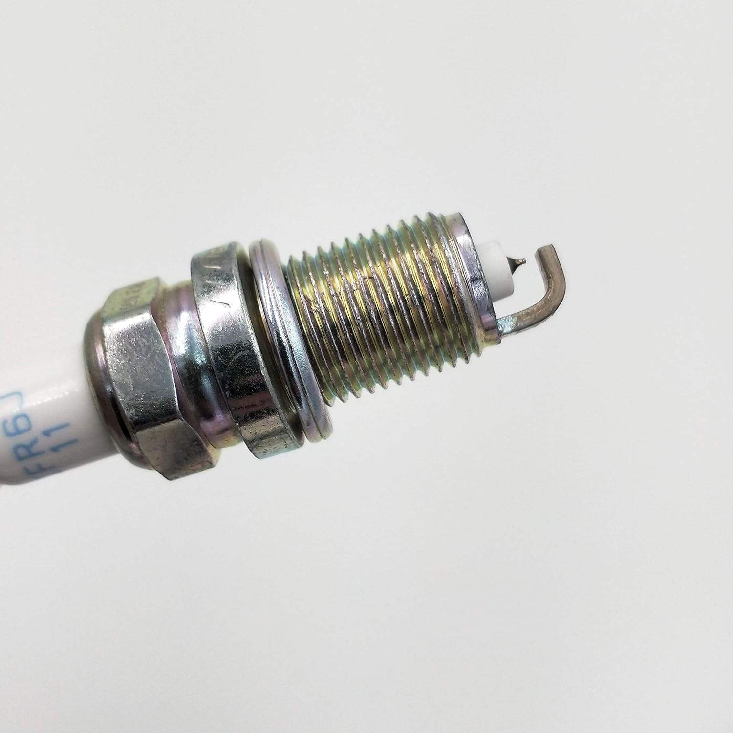 QSF Laser Iridium Long-Life Spark Plug For SUZUKI IFR6J11 (7658)