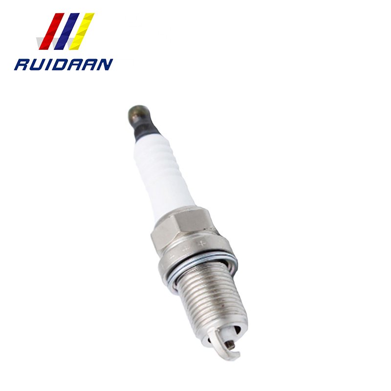 Auto Engine Parts 3 Electrode Spark Plug For Merced Benz Bajaj Ac Delco Engines Oem Plugs