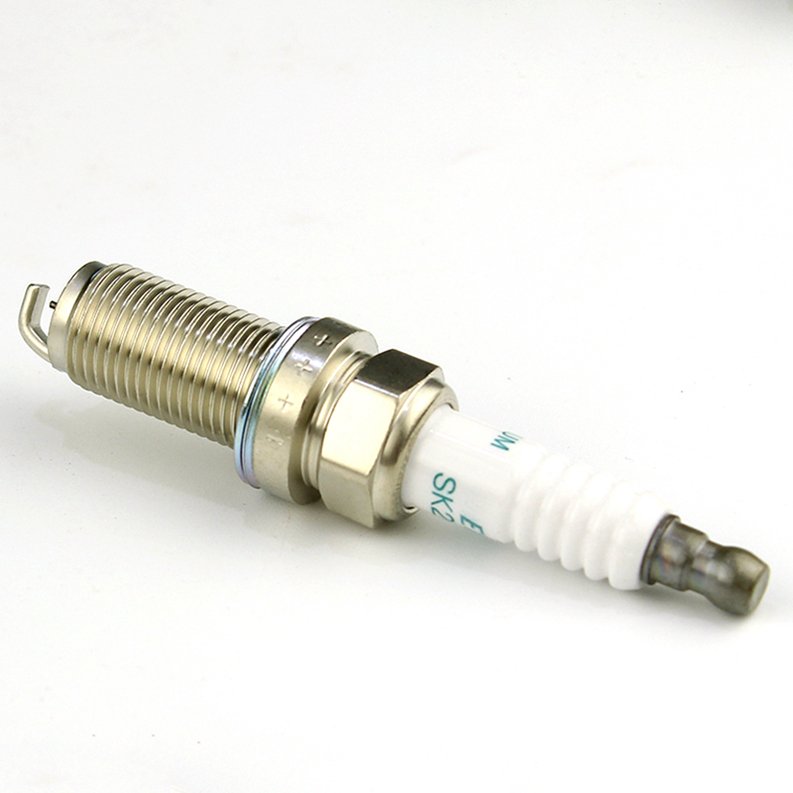 Factory Price Auto Spark Plug IRIDIUM OEM 90919-01191 SK20HR11 SK20R11 90919-01253 01210 01191 New Fitting Car Engine