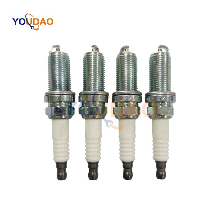224018H515 LFR5A-11 Wholesale Price Car N16E N16 TY61 Y61 T30 Engine Spark Plug 22401-8H515