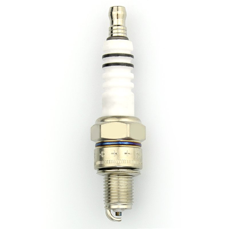 D8TC Spark Plug For Motorcycle D8EA